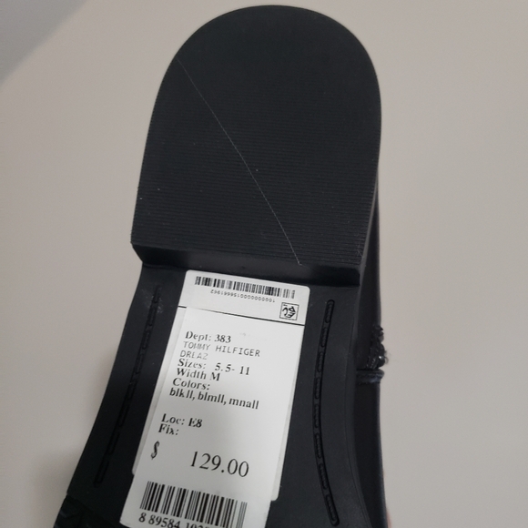 Tommy Hilfiger boots - Picture 7 of 7